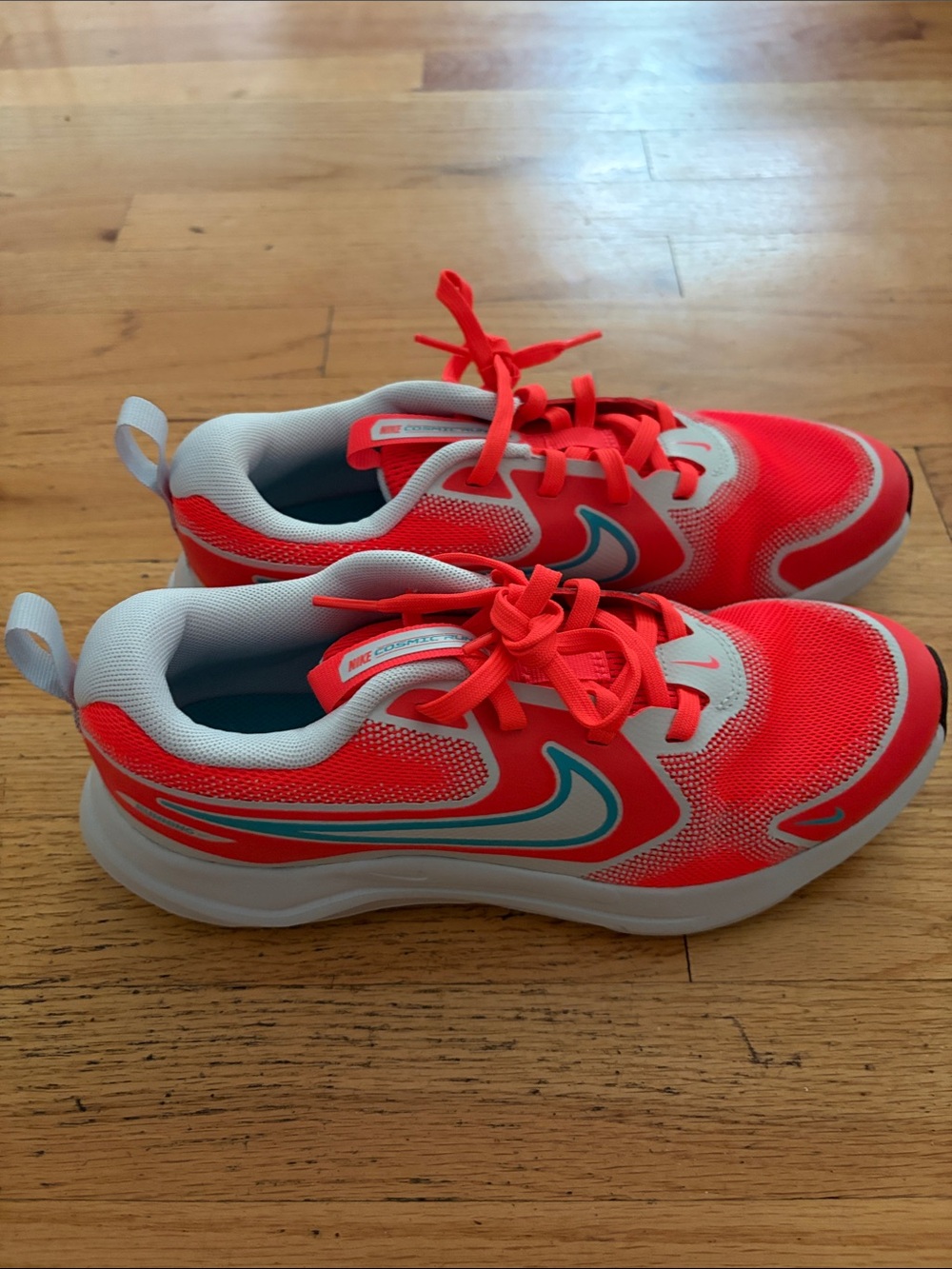 New Nike Kids Sneakers in Coral Red with Teal Swoosh, New, 5.5 Y